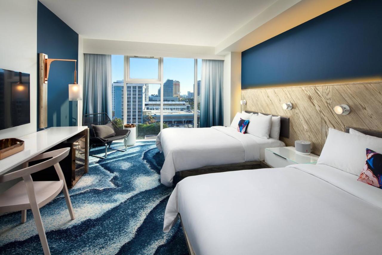 Deluxe Guest room 2 Queen Resort view